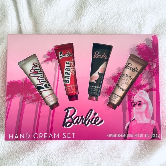 🎀 NWT Lot of 2 Barbie Sets – Hand Cream & Spa Collection (Rare) 🎀 - Picture 8 of 14